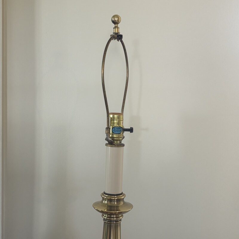 Vintage Stiffel Solid Heavy Brass Table Lamp Mid Century Lighting - Image 4